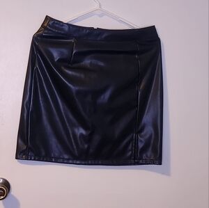 Leather skirt